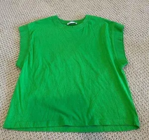 Zara Tee, Cuff Sleeves, Size Medium, Green, Brat, Christmas, Basic, Comfy thumbnail 1