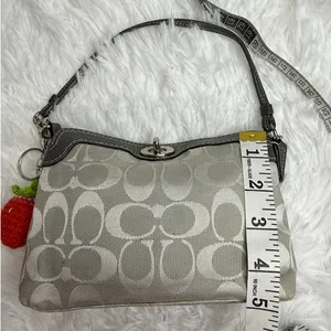 y2k COACH Gray Signature Canvas Mini Purse / Wristlet thumbnail 12
