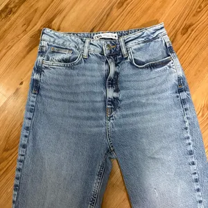 Zara Blue Denim Jeans thumbnail 4