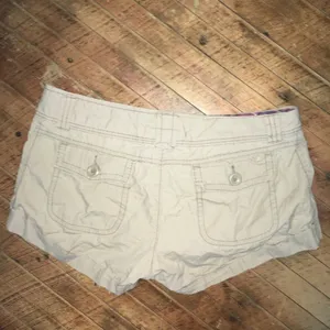 American Eagle khaki shortie shorts, size 6 thumbnail 2