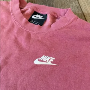 Nike Club Fleece Crewneck Sweatshirt thumbnail 2