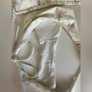 Aerie White Floral 2-Piece Swimsuit - Adjustable Tie-Side String Bikini thumbnail 10