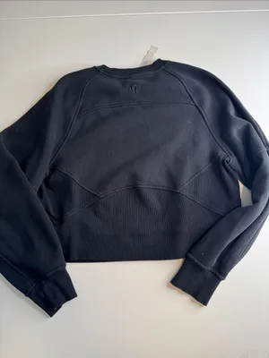 lululemon athletica Women's Black Crewneck Sweatshirt thumbnail 5