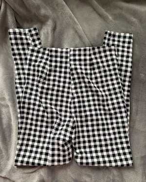 SheIn Black And White Gingham Pants thumbnail 2