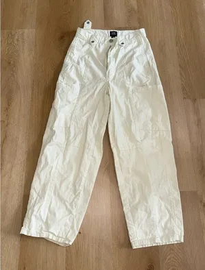 BDG light yellow cargo pants thumbnail 1