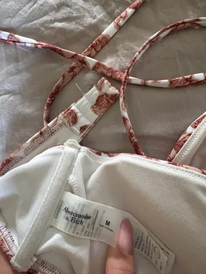 Abercrombie Bikini Set Floral thumbnail 2