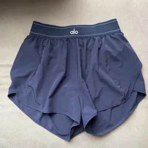 Alo Yoga Match Point Short Navy M thumbnail 2