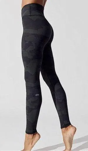 ALO‎ YOGA High Waisted Vapor Black And Gray Camo Leggings Size M Athleasure Gym thumbnail 1