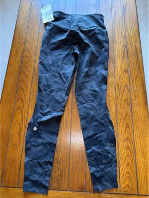 Lululemon Base Pace High Rise 28” Brushed, Heritage Camo Black Size 6 NWT thumbnail 3