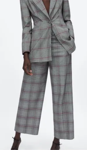 ZARA Grey Plaid wide leg culottes Size XS thumbnail 1