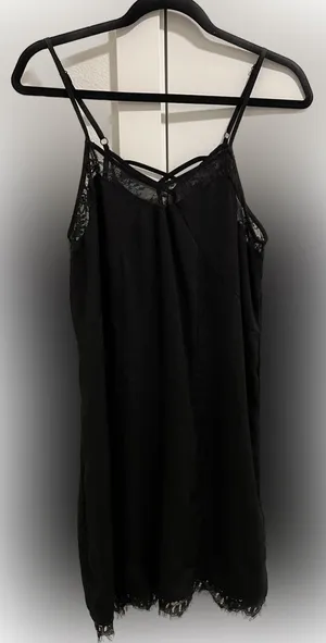 Cute black laced dress size medium thumbnail 1