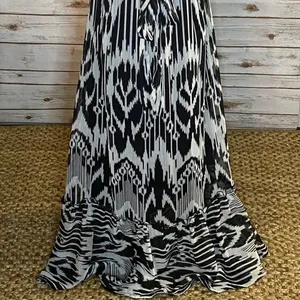 Chesney black and white strapless maxi dress thumbnail 4
