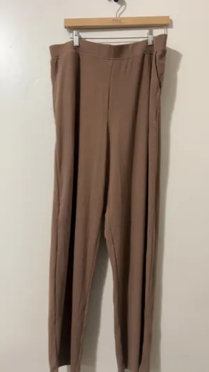 Cuddl Duds Brown Two-Piece Lounge Set TL thumbnail 3