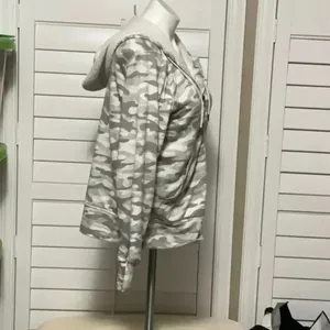 Sam s Gray Size M thumbnail 2