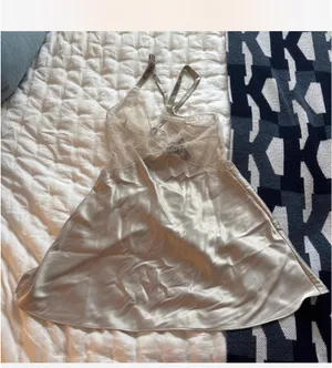 Victoria's Secret White Slip Lace Dress thumbnail 2