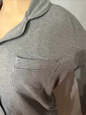 SKIMS Gray Long-Sleeve Button-Down pj Shirt thumbnail 3