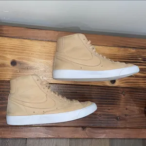 Nike Women's Blazer Mid Premium Sneakers ‘Vachetta Tan' DQ7572-200 Size 9 thumbnail 14