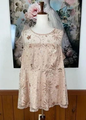 Elegant New Torrid Embroidered Mesh Babydoll Top! thumbnail 1