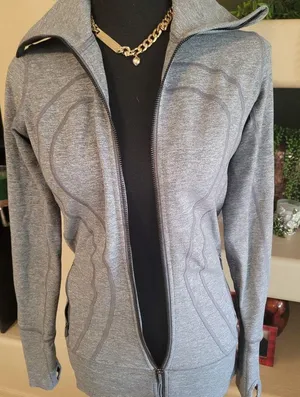 Lululemon Define Jacket thumbnail 4