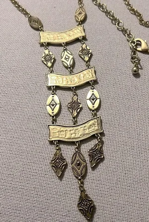 NEW Chico’s Mia Ladder Necklace in Gold , New without Tag SOLD OUT thumbnail 6