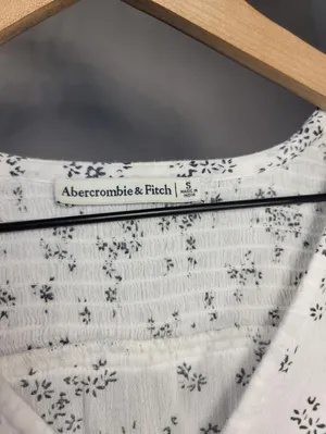 Abercrombie & Fitch Ditsy Floral Smocked Blouse Fairy S thumbnail 2
