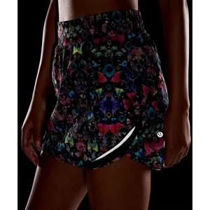 Lululemon Athletica Hotty Hot High Rise Skirt Skort Black Flowerscope Floral 4 thumbnail 3