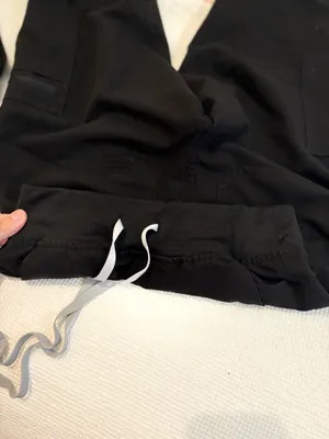 Figs Black Scrubs Set thumbnail 7