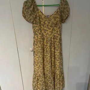 Mimi Chica Yellow Puff Sleeve Sundress thumbnail 6