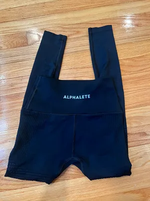 Alphalete Leggings thumbnail 1