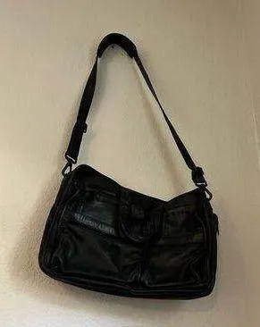 Tumi 9621D3 Alpha Black Leather Expandable Messenger shoulder Laptop thumbnail 1