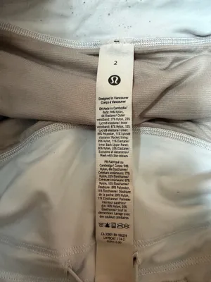 Lululemon High-Rise White Speed Up Shorts 4" 2 thumbnail 5