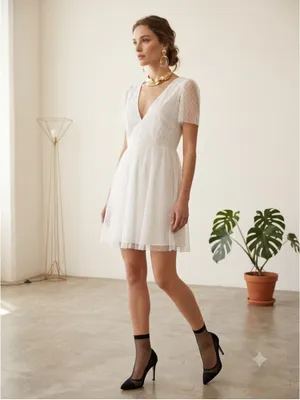 Lulus White Swiss Dot Tulle Mini Dress Size L New With Tags V-Neck Puff Sleeve thumbnail 2