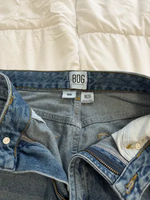 BDG Jeans Mom thumbnail 3