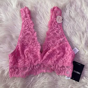 Forever 21 nwt  lace bralette thumbnail 1