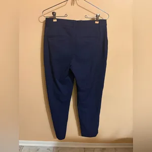 NWT Lilly Pulitzer Travel UPF 50+ Trousers in True Navy thumbnail 9