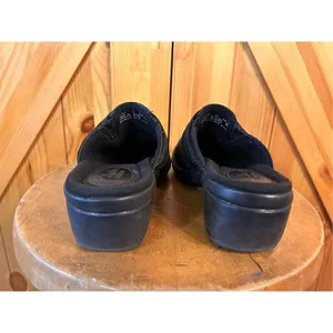 Clark’s Artisan 62387 Mill River Black Slip On Mule shoes Women's US Size 7 M thumbnail 4