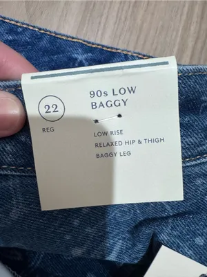 Universal Threads Baggy Jeans- size 22 thumbnail 6
