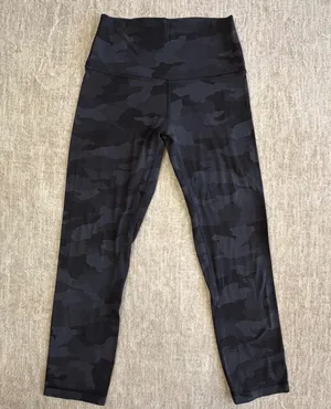 Lululemon Align Legging Women 4 Heritage 365 Camo High Rise 21 Crop‎ thumbnail 1