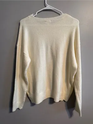 Le Lis Collection XS Holly Jolly Tinsel Christmas Sweater Cream Holiday thumbnail 4