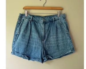 american eagle denim shorts thumbnail 1