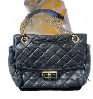 Michael Kors Black quilted Part Chain Strap Shoulder bag Crossbody Gold Plate thumbnail 1