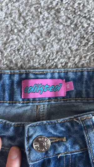 Low-Rise Edikted Jeans thumbnail 2