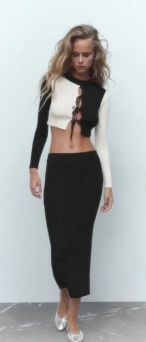 Zara white and black crop sweater thumbnail 1
