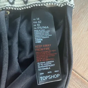 Topshop zigzag design band black bikini top thumbnail 3