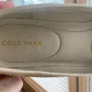 Cole Haan Blush Ballet Flats Patent Leather Classic Buckle - size 8 thumbnail 8