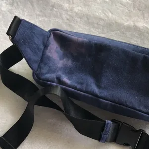 Forever21 hand/shoulder/waist Fanny bag thumbnail 9