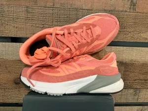 New Balance women’s running shoe thumbnail 4