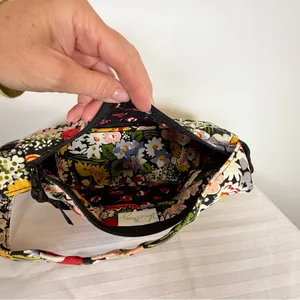 Vera Bradley ‘Poppy Fields’ Shoulder Bag Vibrant Floral Design Quilted Cotton thumbnail 12