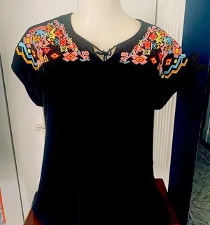 Vintage Black Embroidered Blouse Size 8 thumbnail 1
