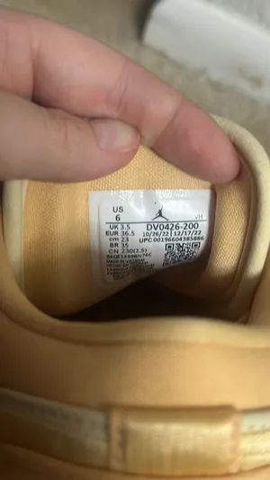 Nike Jordan thumbnail 2